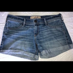 Hollister Jean shorts